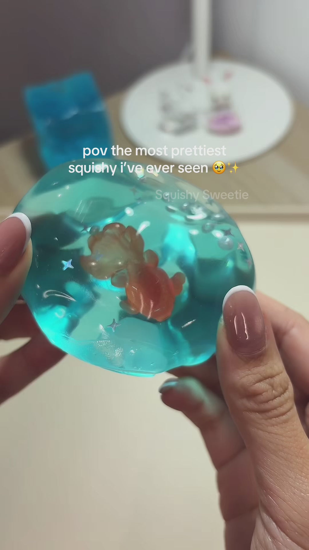 Mouldable Fishbowl Squishy
